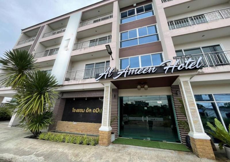 Al Ameen Hotel Krabi town Buitenkant foto